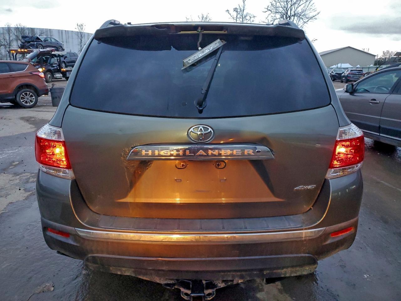 2011 Toyota Highlander Base - Фото 6