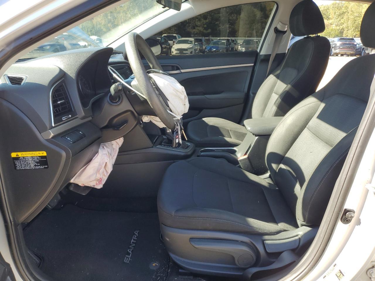 2018 Hyundai Elantra Se - Фото 7