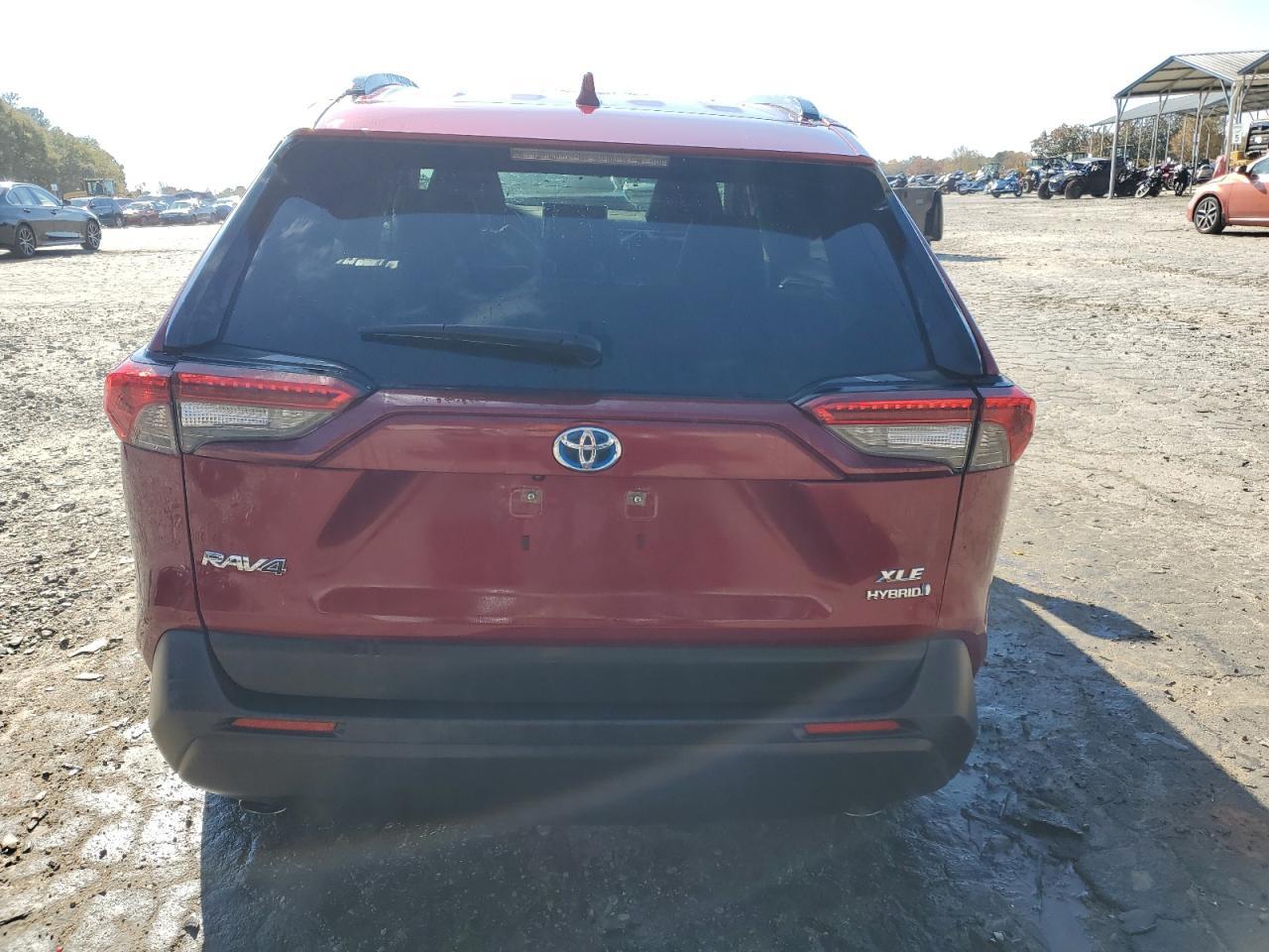 2024 Toyota Rav4 Xle Premium - Image 6