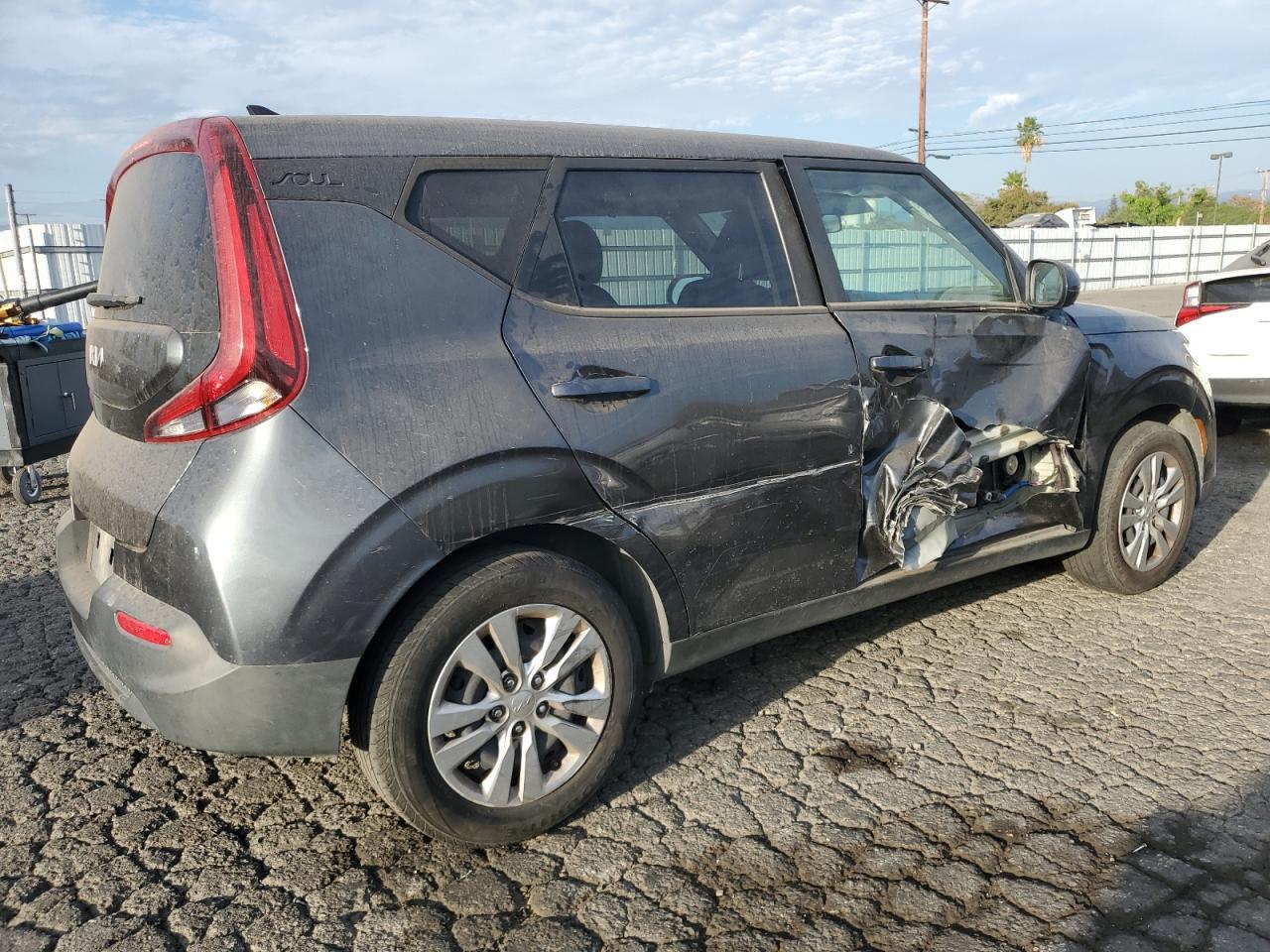 2022 Kia Soul Lx - Фото 3