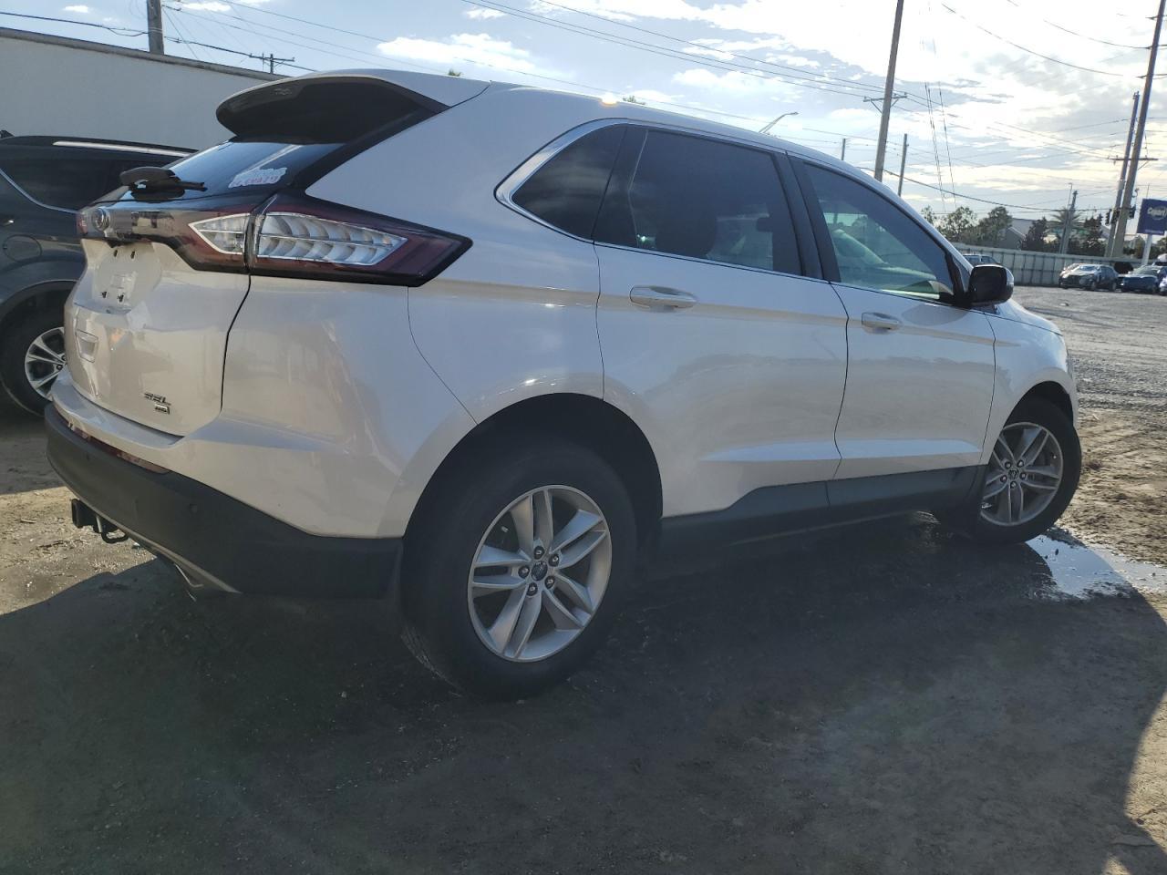 2016 Ford Edge Sel - Image 3