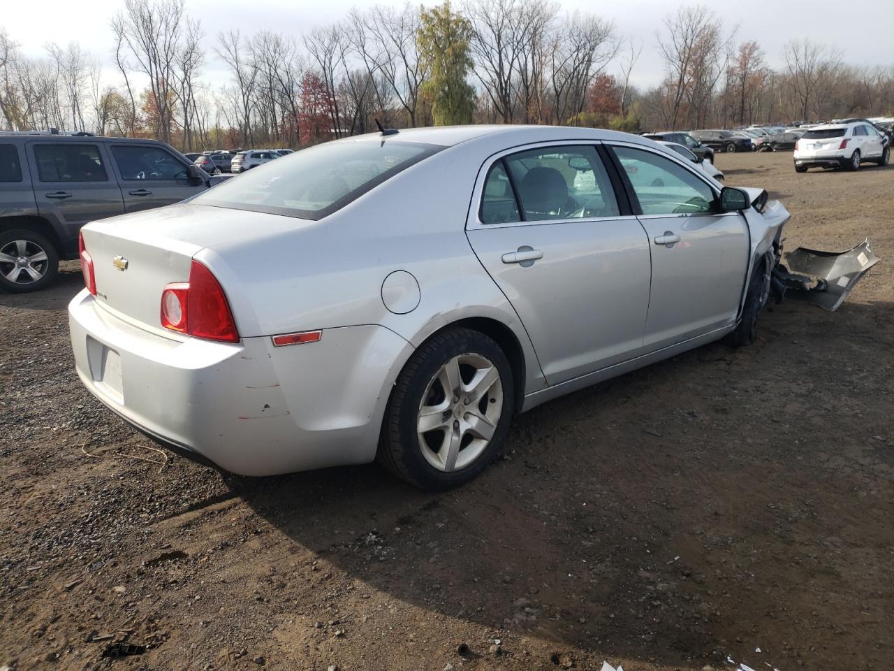 2011 Chevrolet Malibu Ls - Image 3
