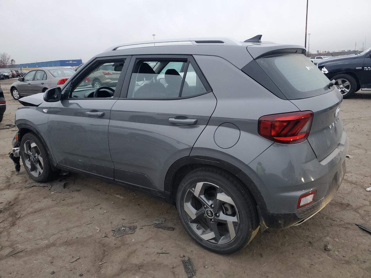 2021 Hyundai Venue Sel - Фото 2