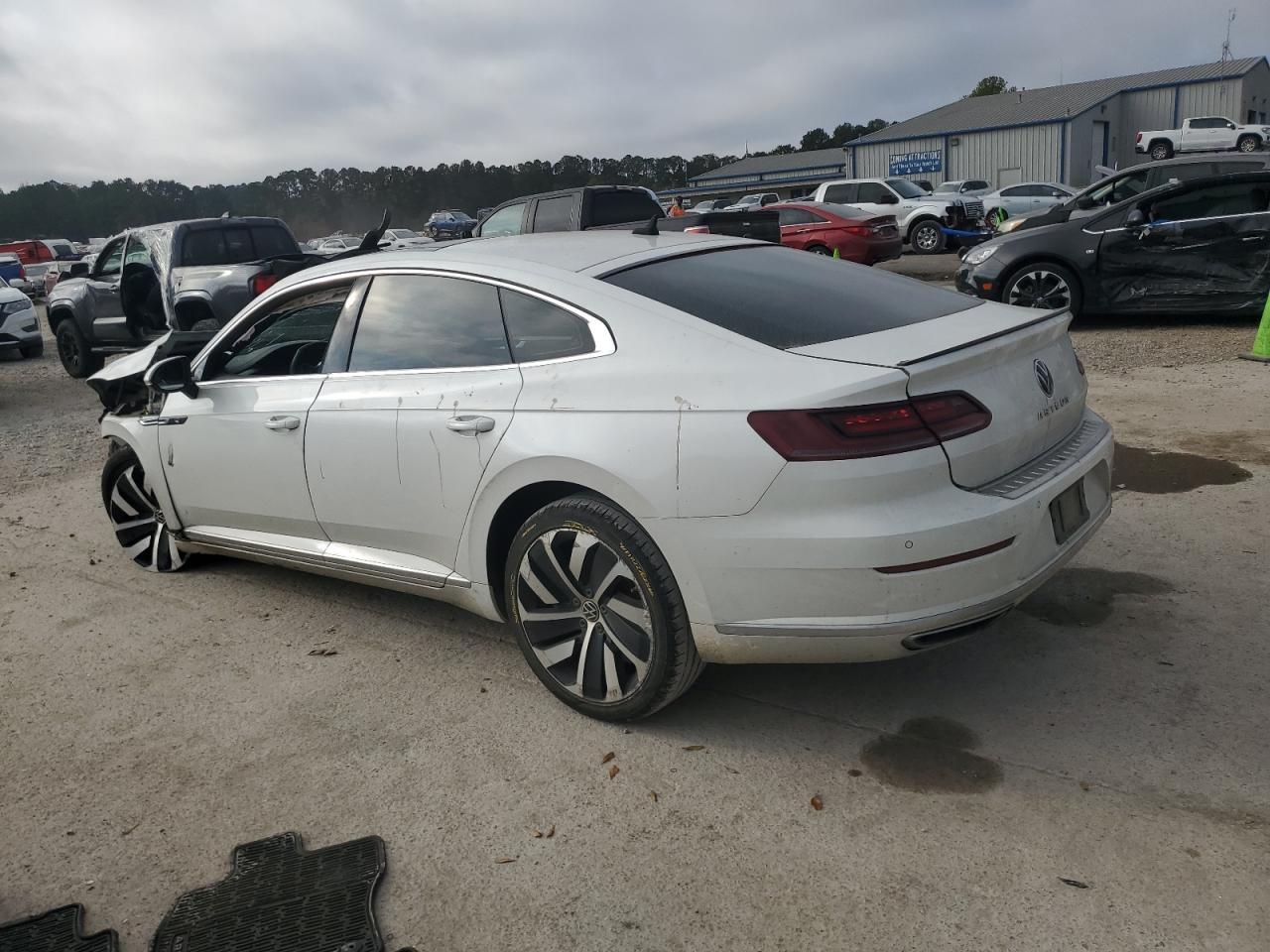 2021 Volkswagen Arteon Sel R-Line - Фото 2