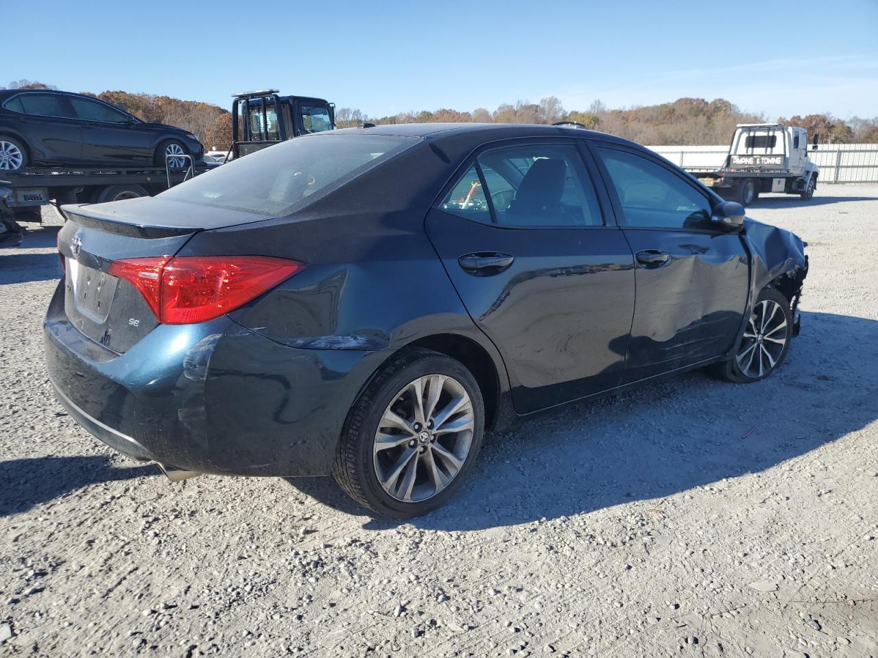 2017 Toyota Corolla L - Фото 3