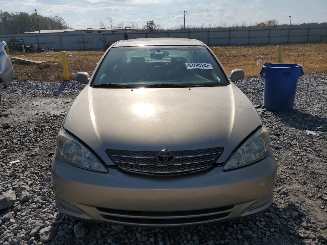 2002 Toyota Camry Le - Фото 5
