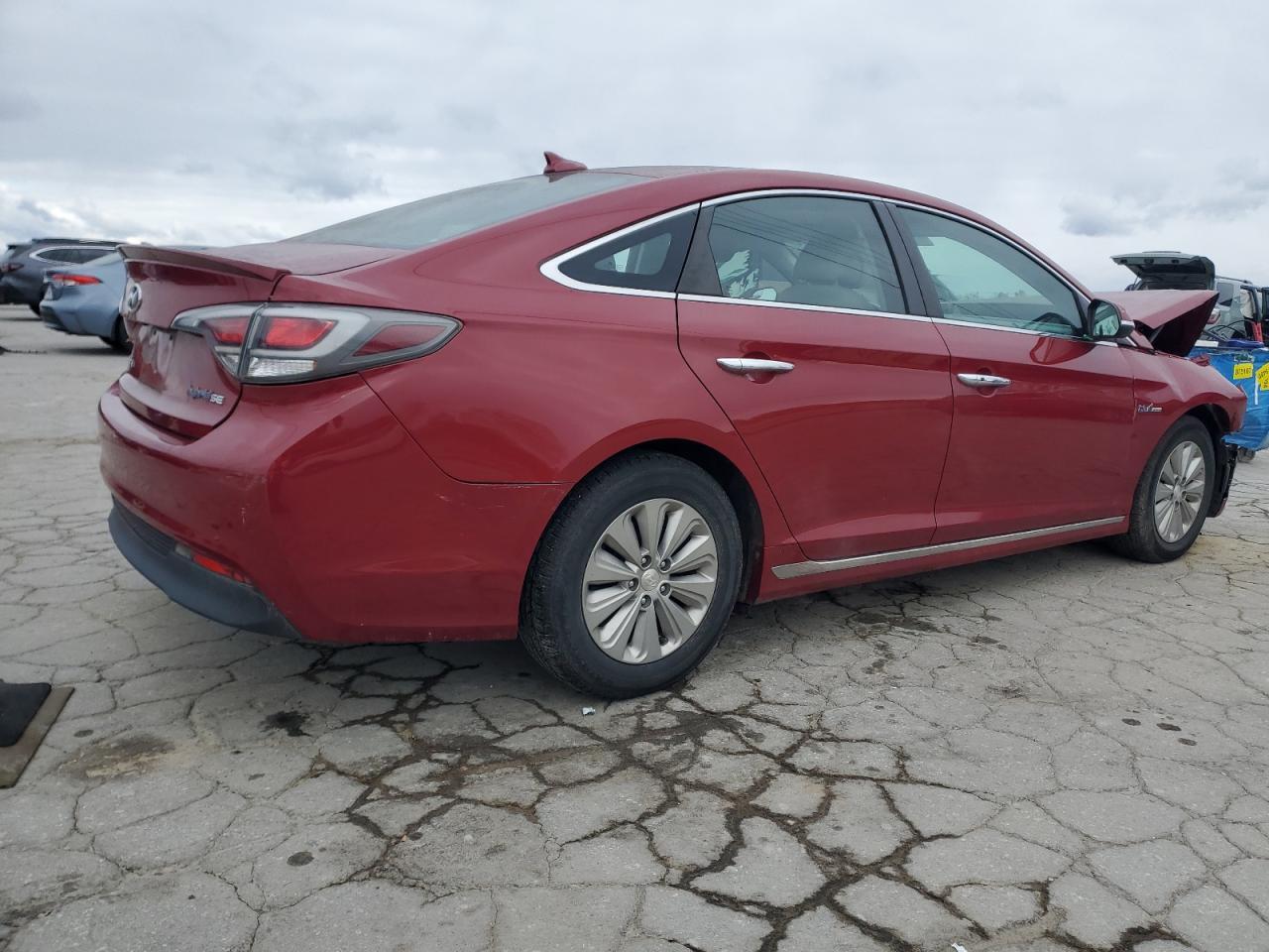 2016 Hyundai Sonata Hybrid Se - Image 3