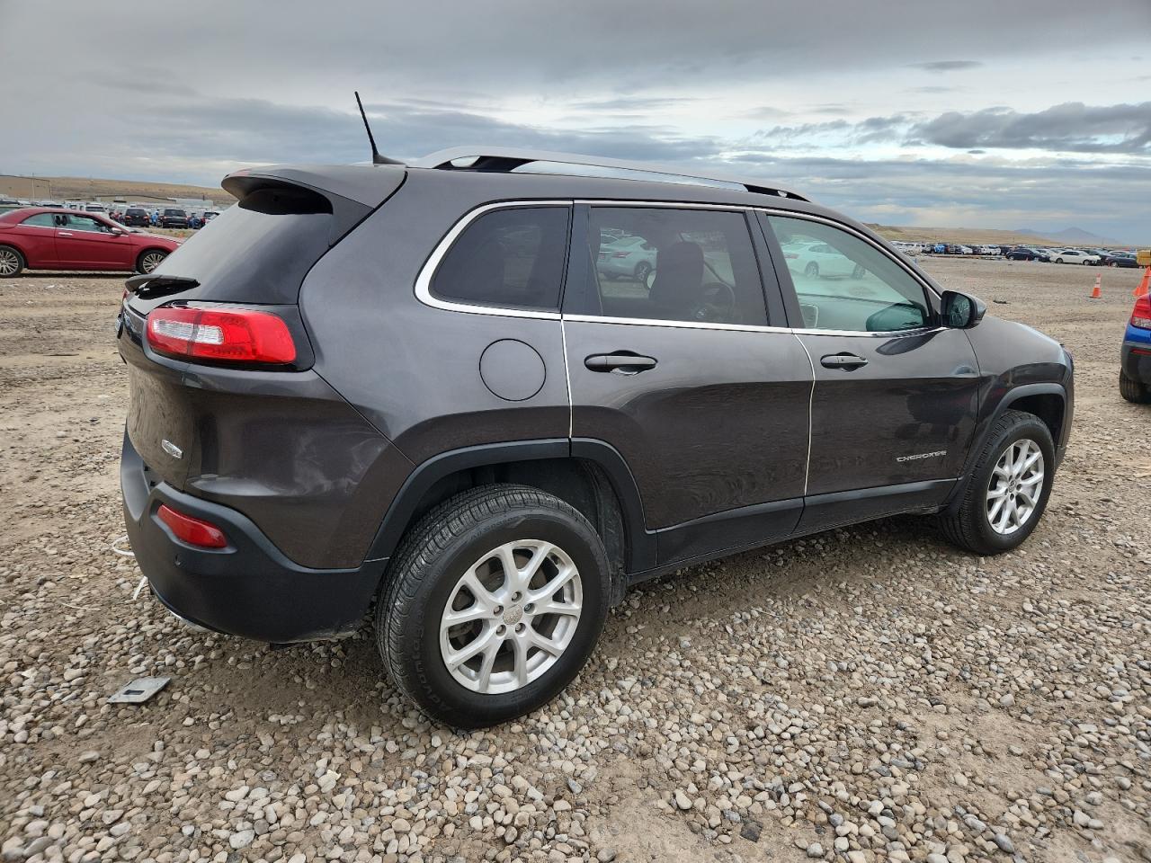 2016 Jeep Cherokee Latitude - Фото 3