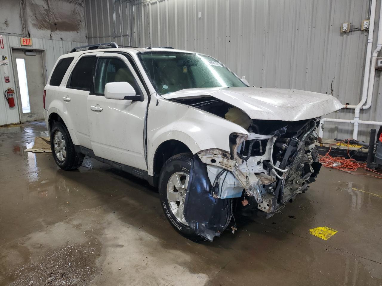 2010 Ford Escape Limited - Фото 4