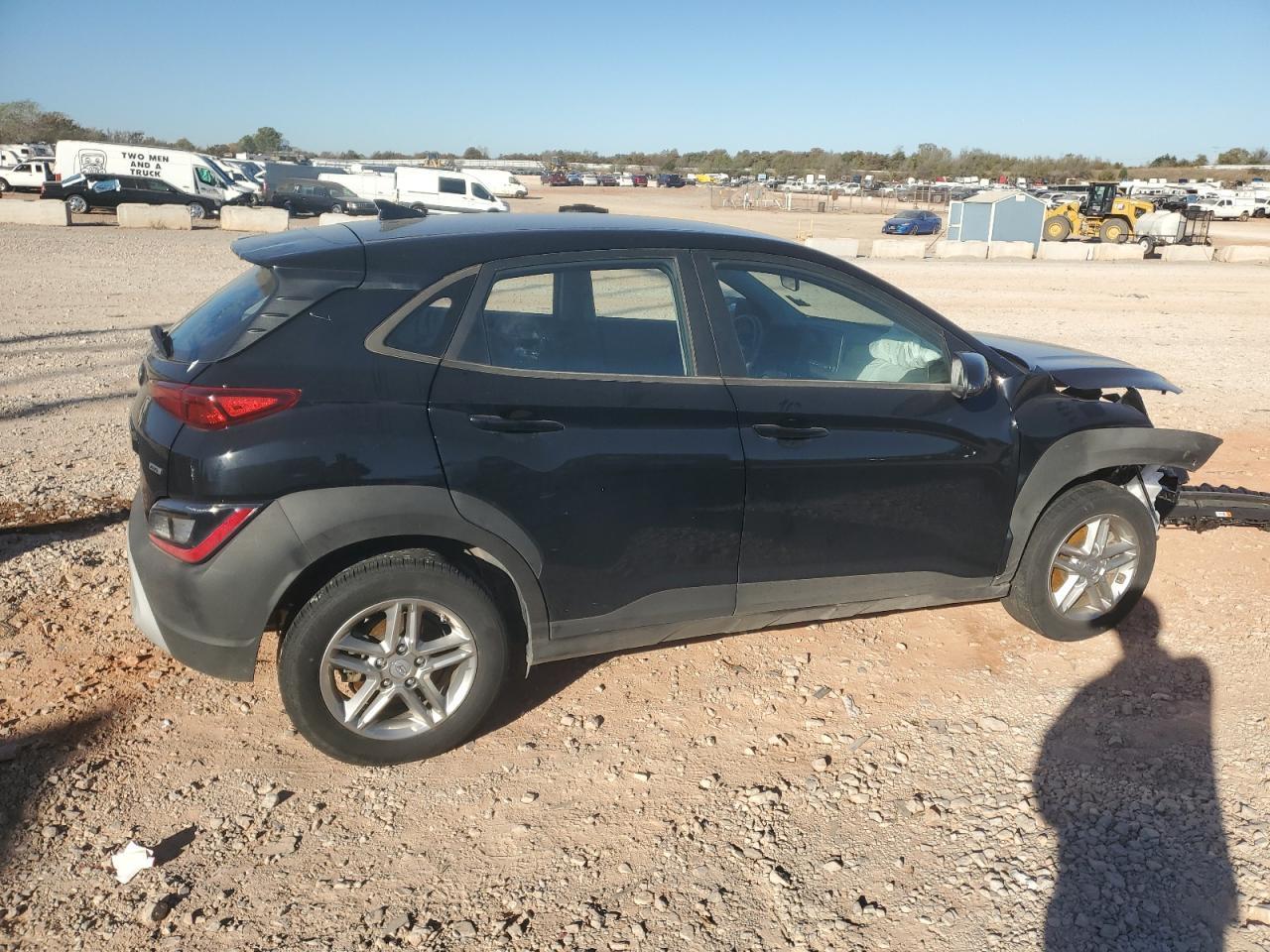 2023 Hyundai Kona Se - Image 3