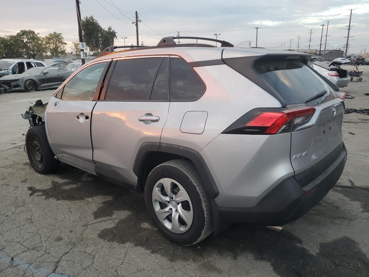 2019 Toyota Rav4 Le - Фото 2
