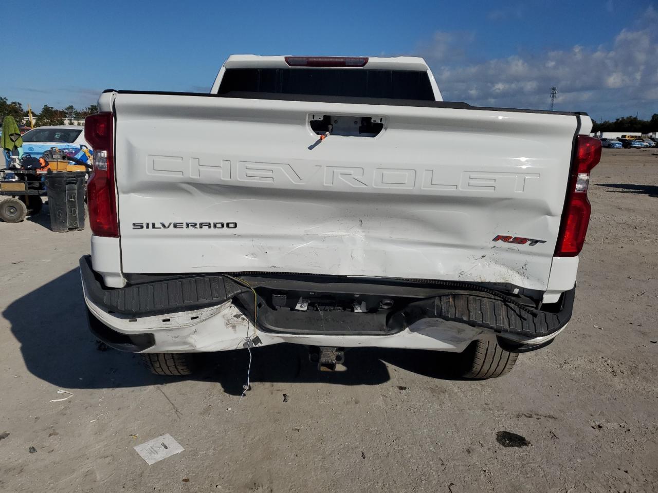 2022 Chevrolet Silverado C1500 Rst - Фото 6