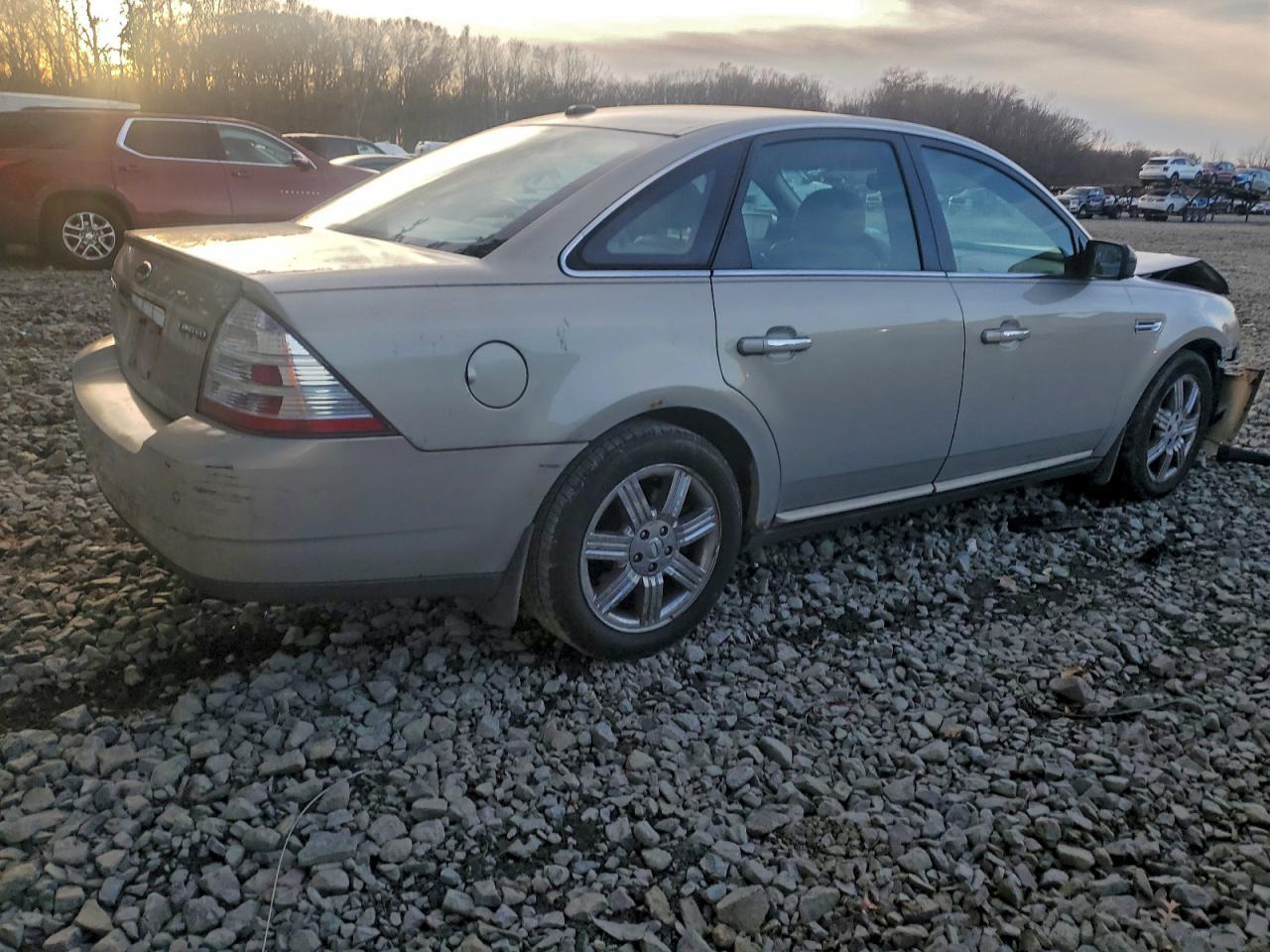 2009 Ford Taurus Limited - Image 3