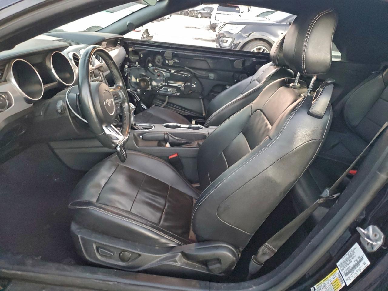 2021 Ford Mustang - Image 7