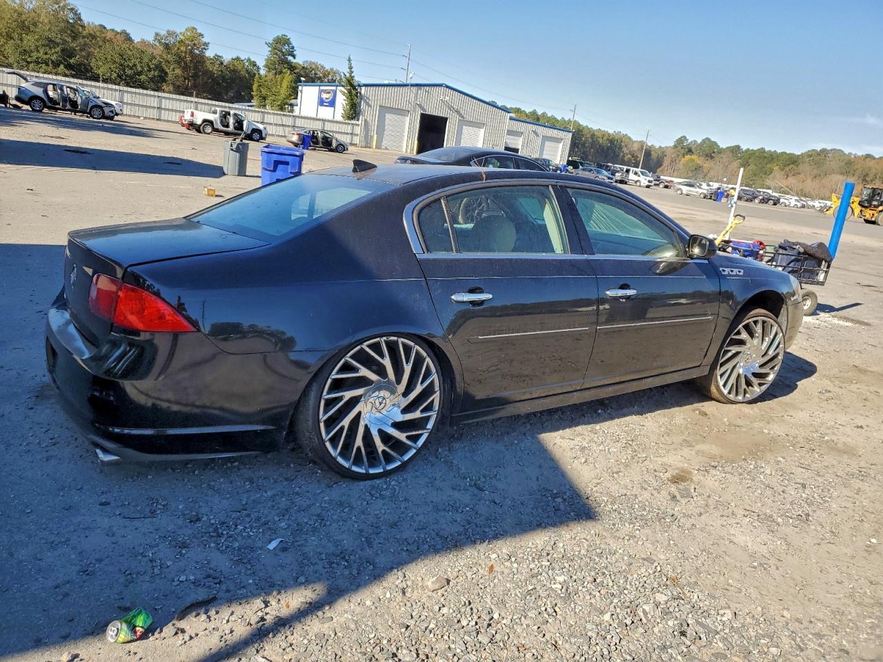 2011 Buick Lucerne Cxl - Image 3