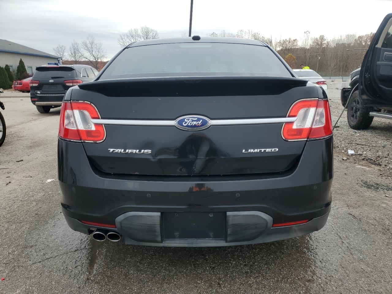 2010 Ford Taurus Limited - Фото 6