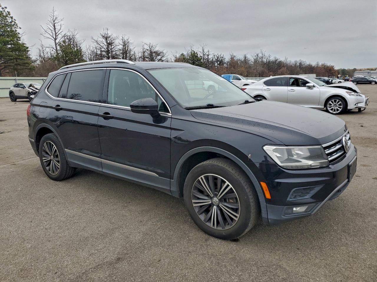 2019 Volkswagen Tiguan Se - Фото 4