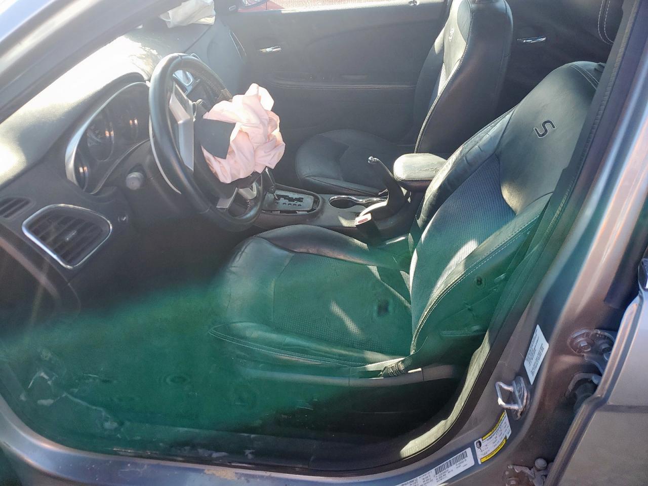 2013 Chrysler 200 Limited - Фото 7