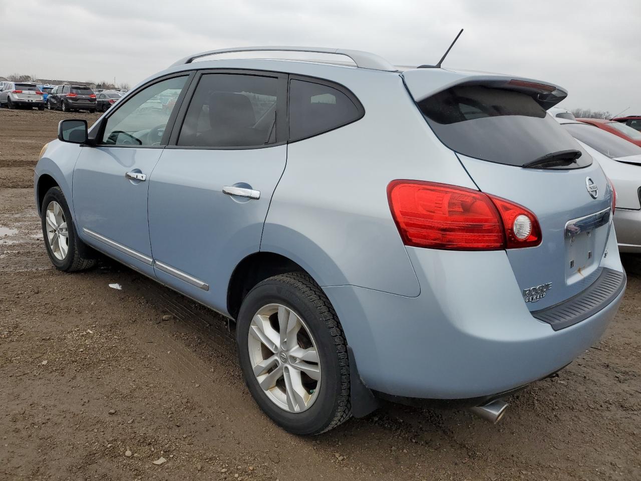 2012 Nissan Rogue S - Фото 2