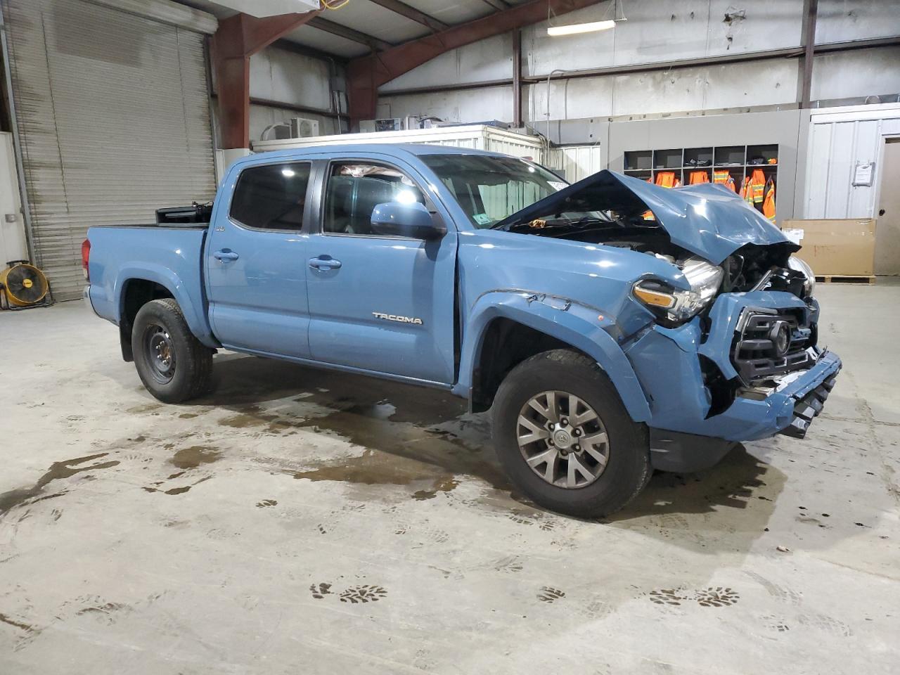 2019 Toyota Tacoma - Фото 4