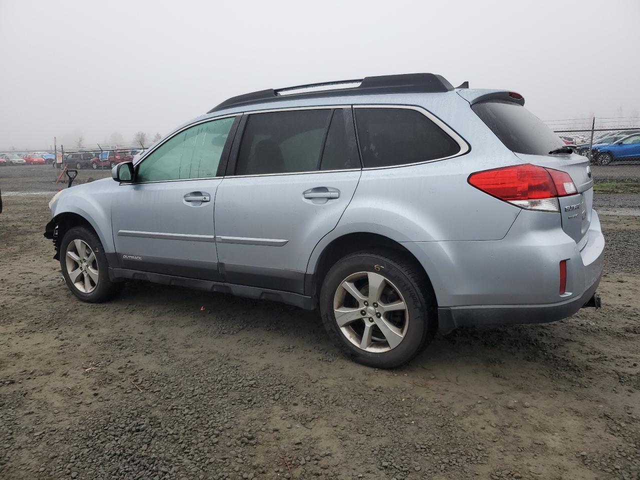 2014 Subaru Outback 2.5I Limited - Image 2