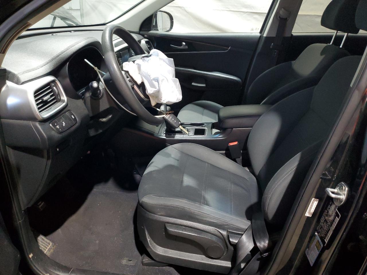 2020 Kia Sorento L - Image 7