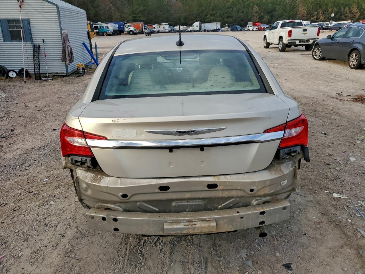 2014 Chrysler 200 Lx - Фото 6