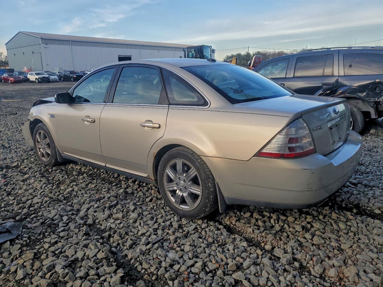 2009 Ford Taurus Limited - Image 2