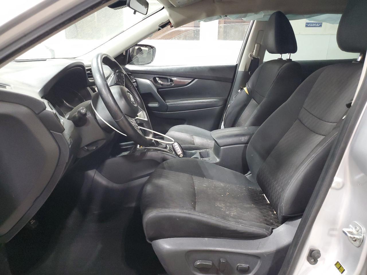 2019 Nissan Rogue S - Фото 7