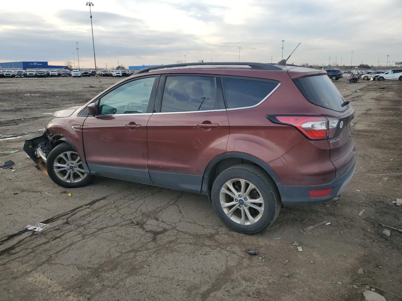 2018 Ford Escape Se - Фото 2