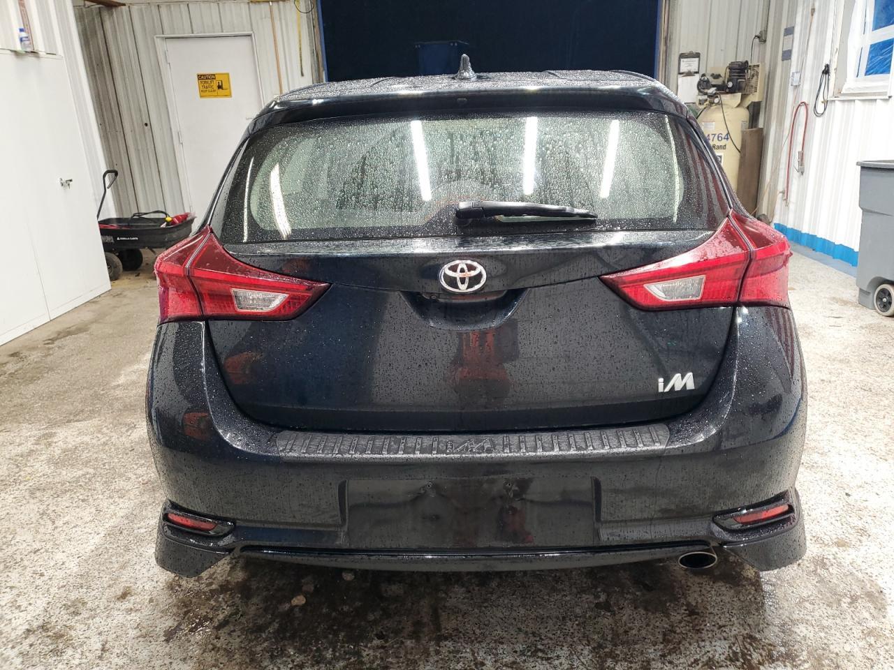 2018 Toyota Corolla Im - Фото 6