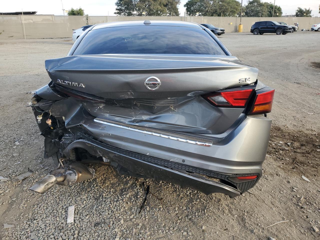 2020 Nissan Altima Sr - Фото 6