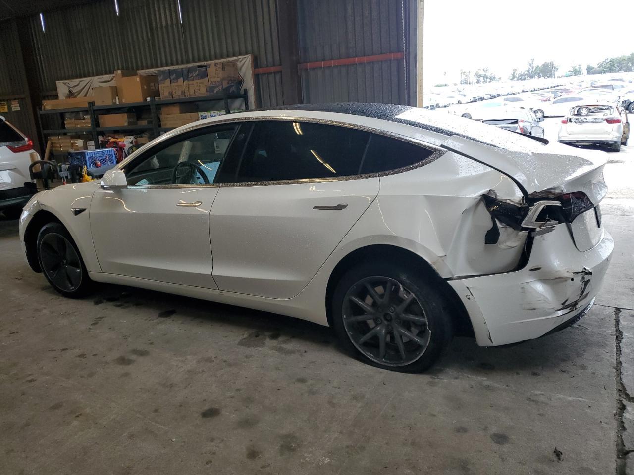 2020 Tesla Model 3 - Image 2