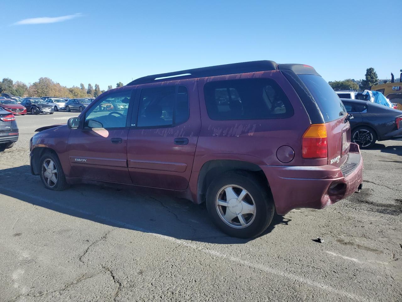 2003 GMC Envoy Xl - Фото 2