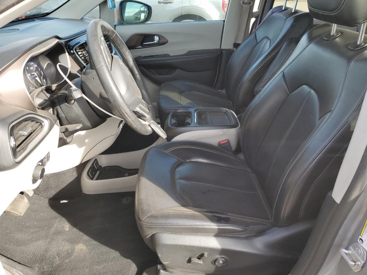 2020 Chrysler Voyager Lxi - Image 7