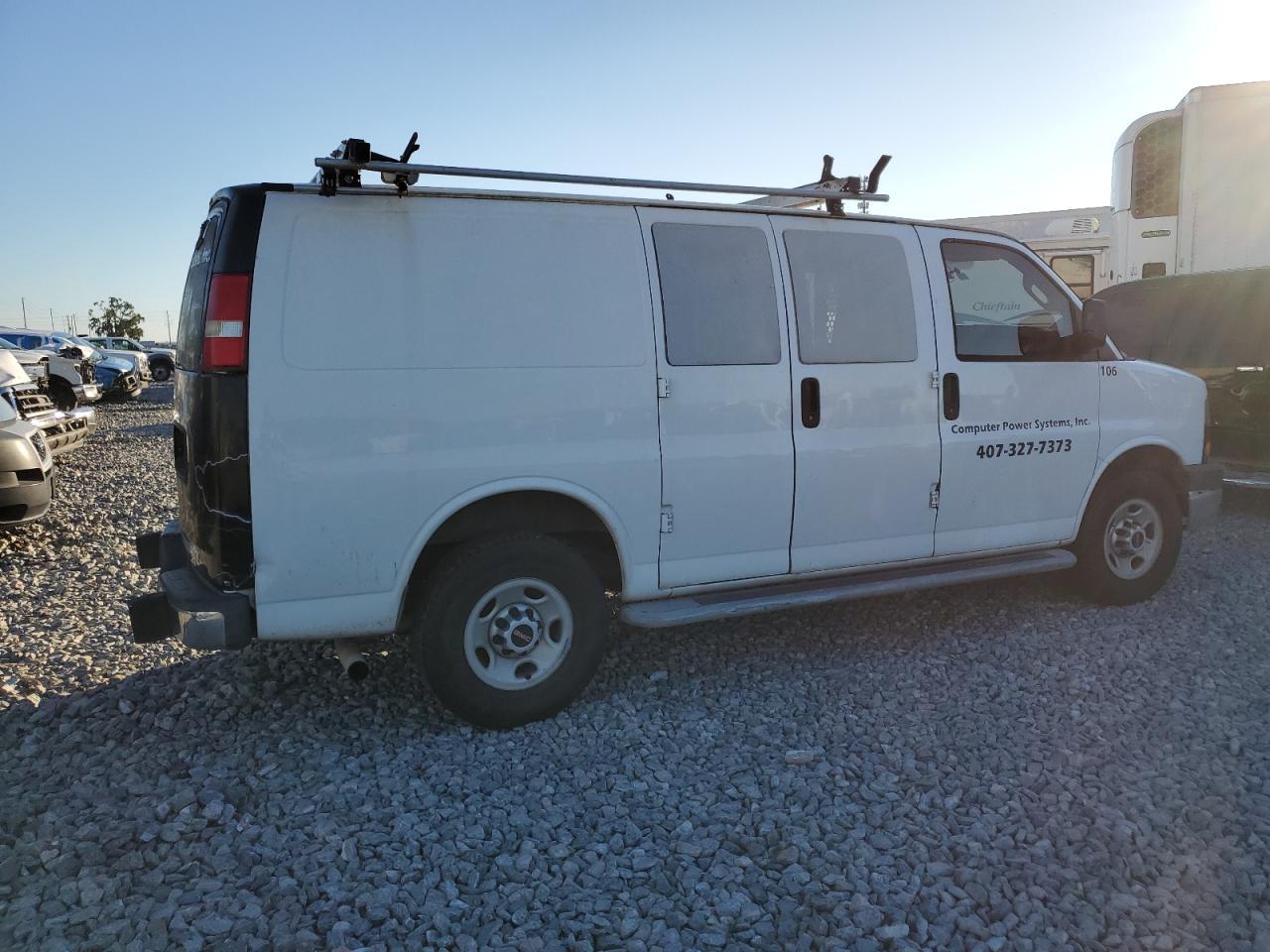 2016 GMC Savana G2500 - Image 3
