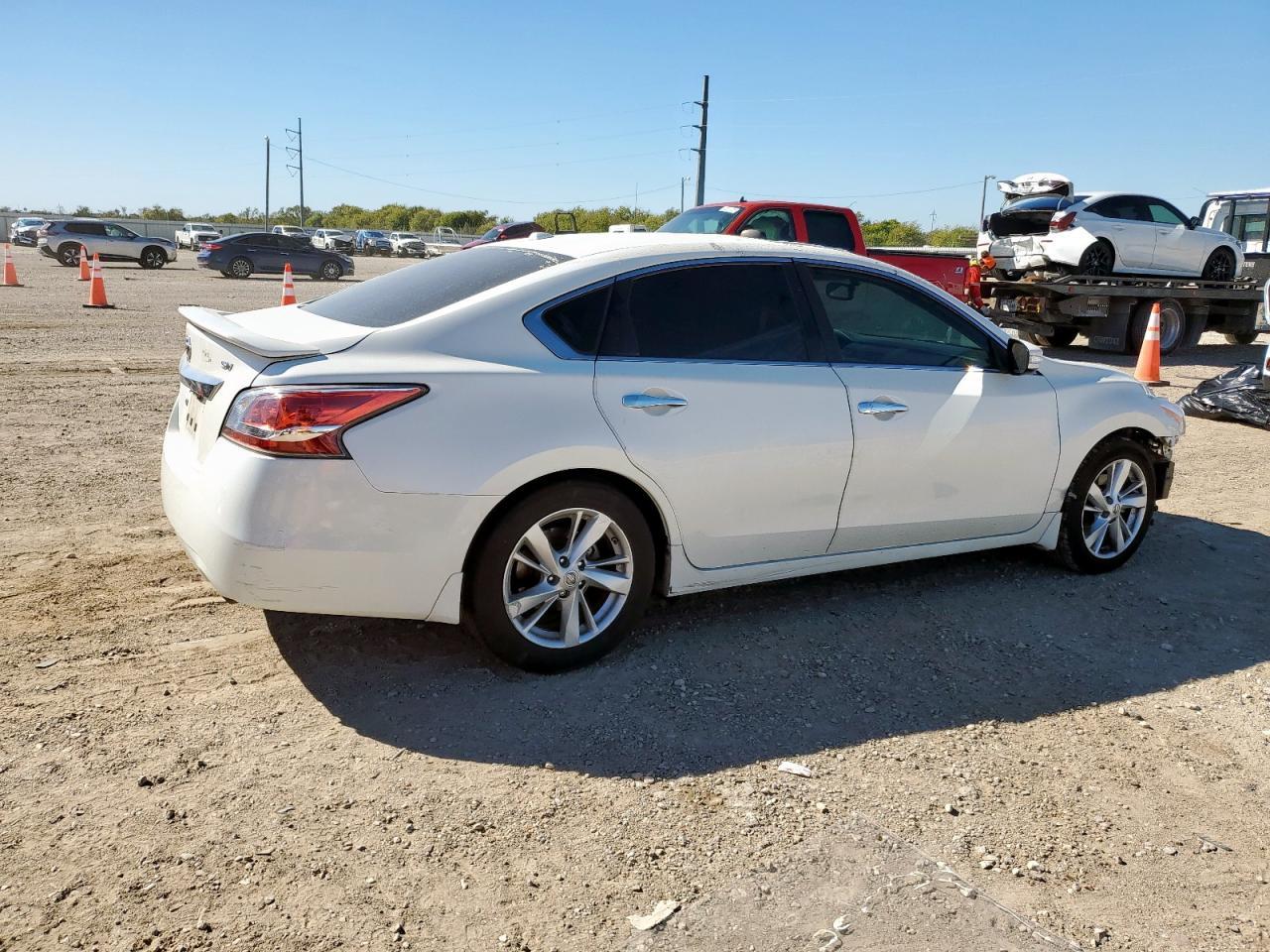 2015 Nissan Altima 2.5 - Фото 3