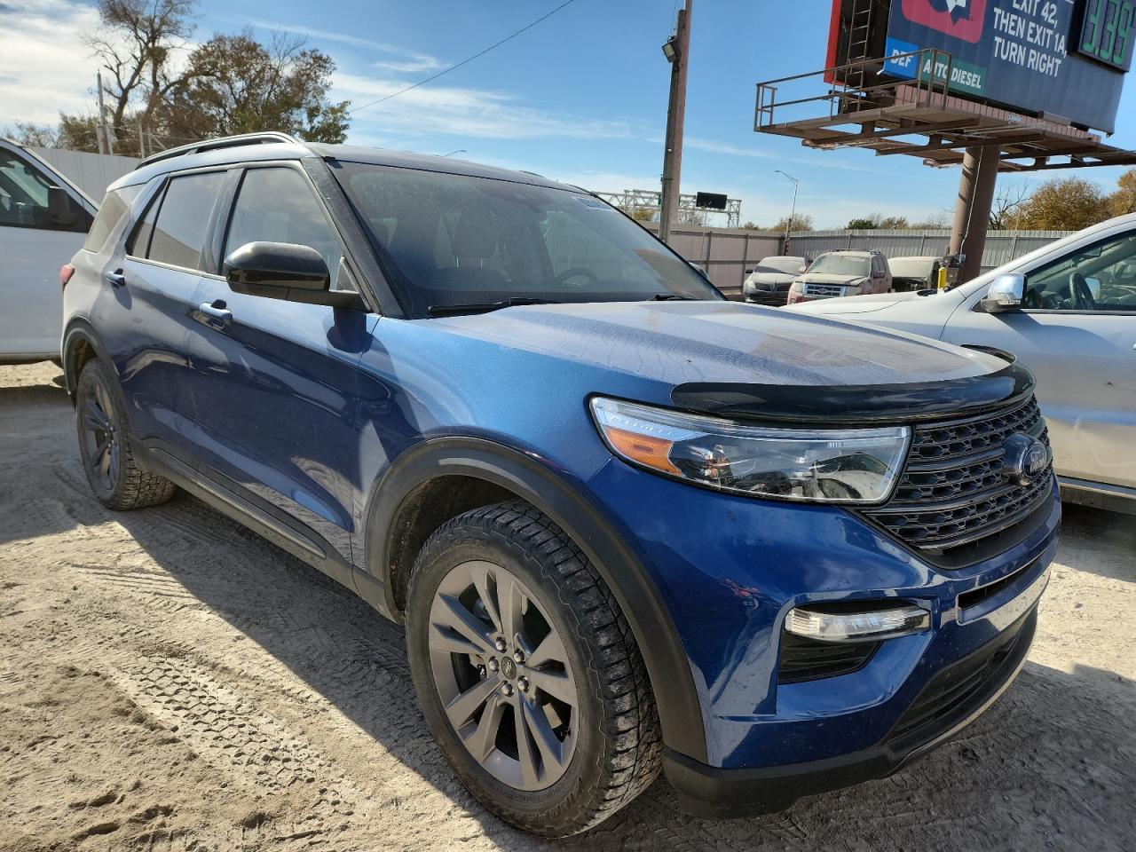 2022 Ford Explorer Xlt - Image 4
