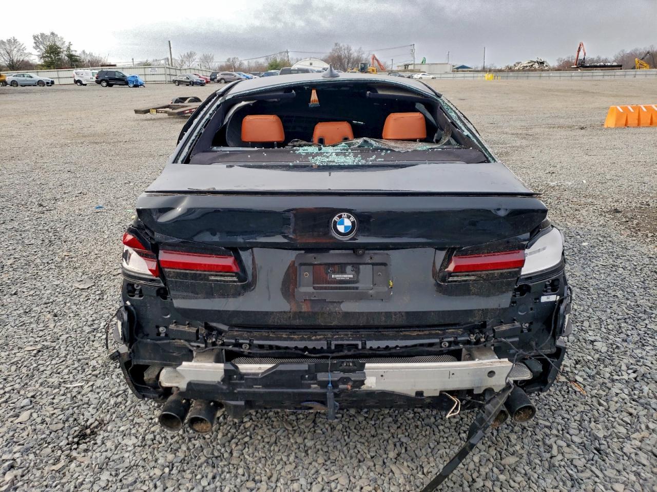 2021 BMW M5 - Фото 6