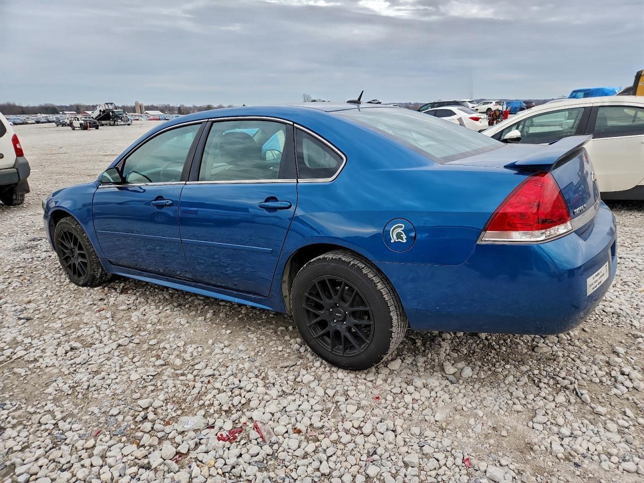 2010 Chevrolet Impala Ls - Фото 2