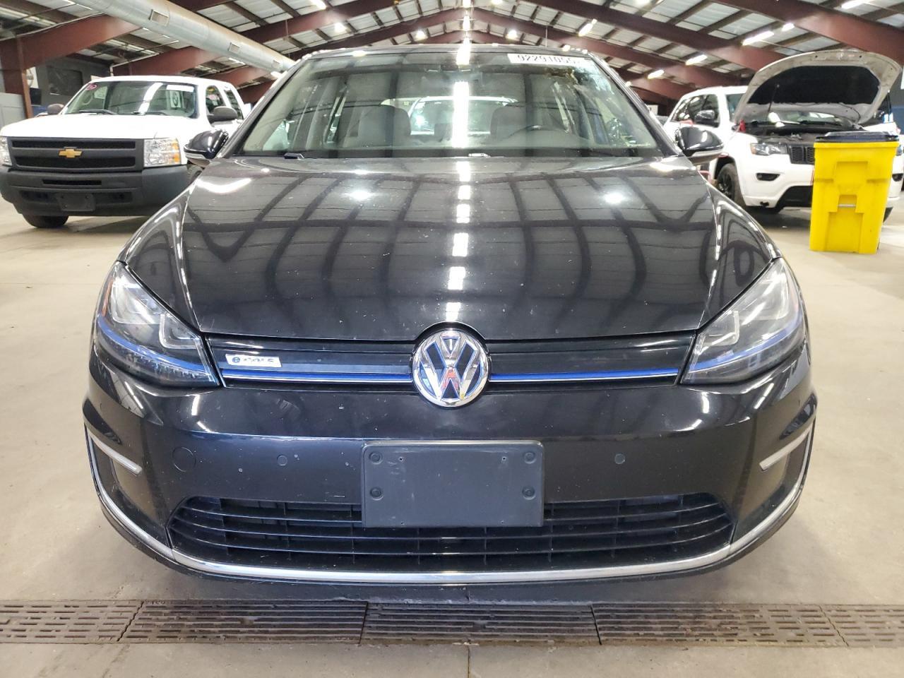 2016 Volkswagen E-Golf Sel Premium - Image 5