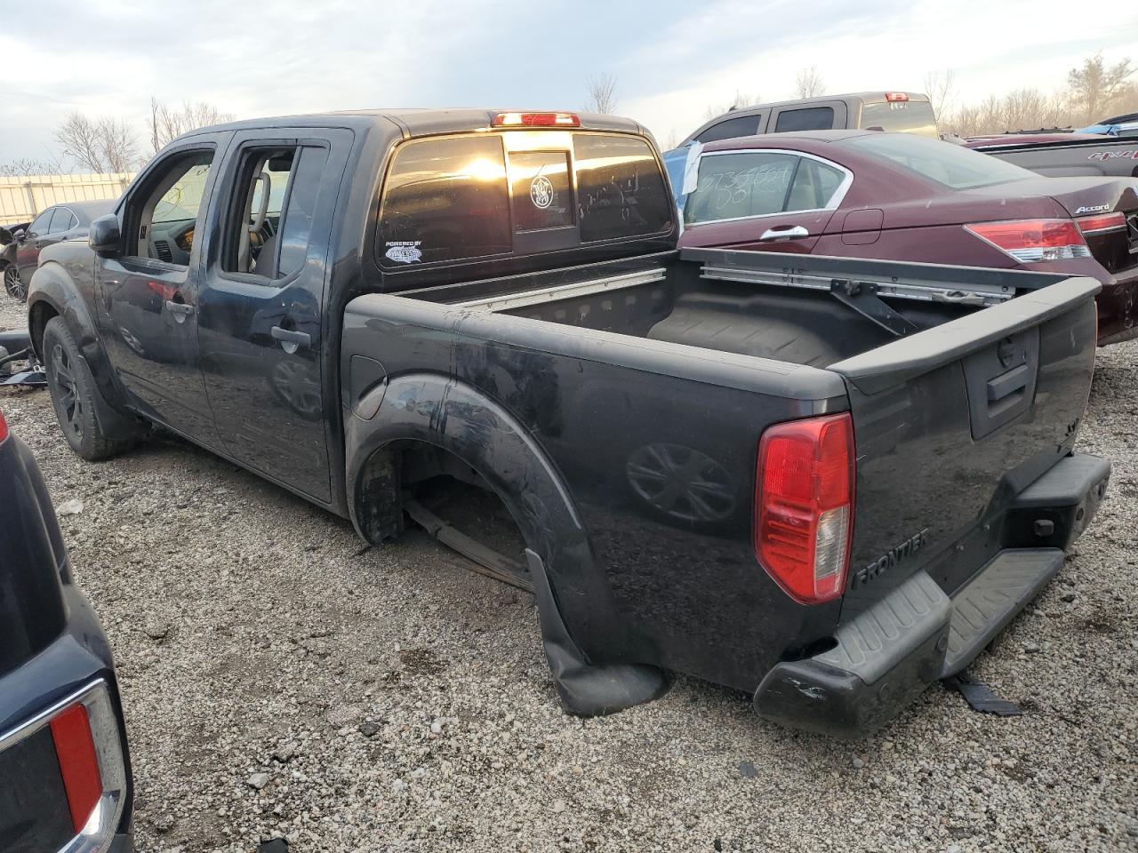 2019 Nissan Frontier S - Фото 2