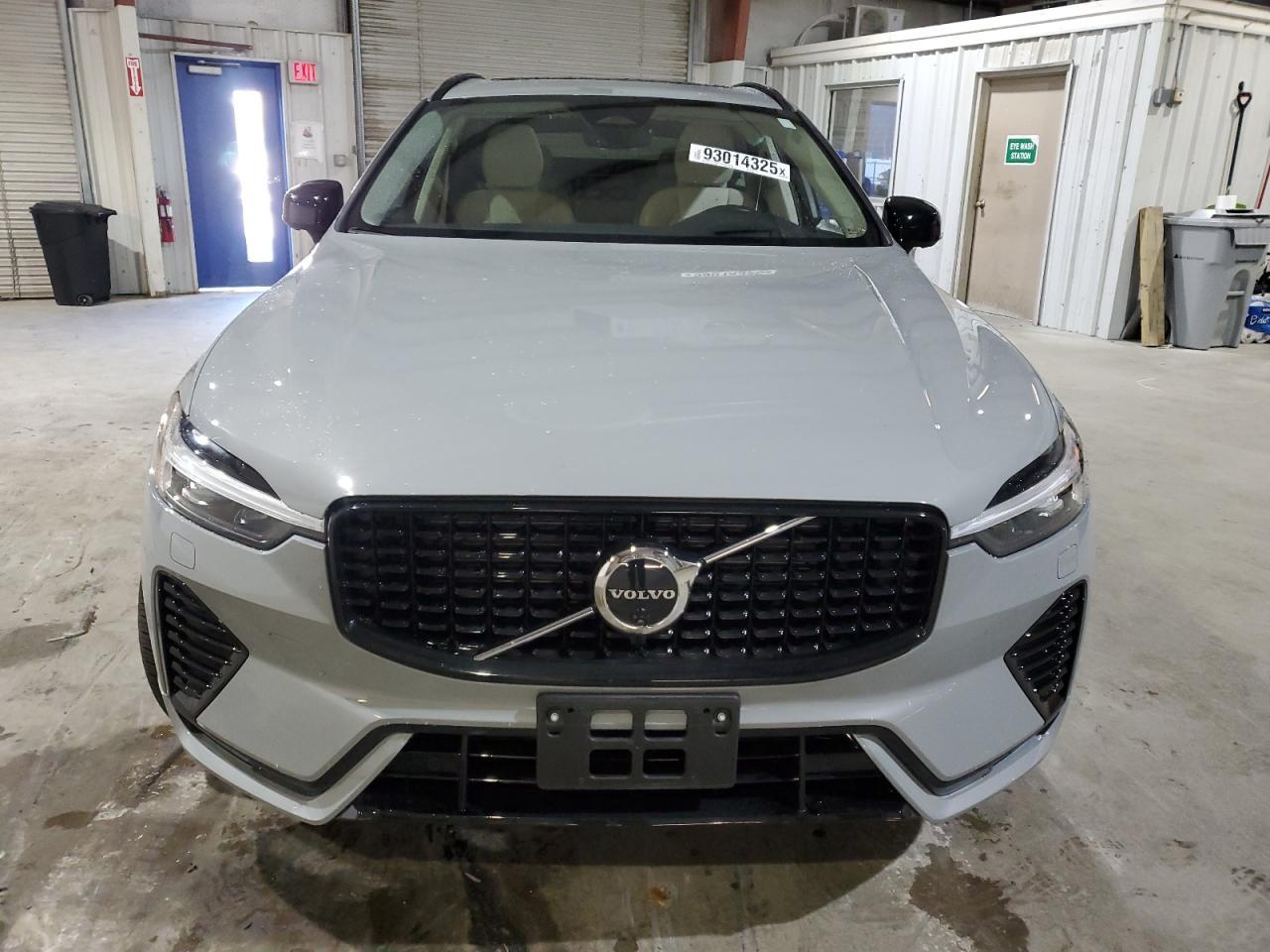 2025 Volvo Xc60 Ultra - Фото 5
