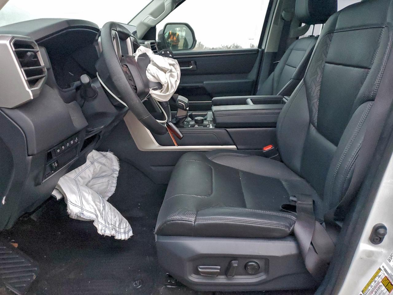 2023 Toyota Tundra Crewmax Limited - Фото 7