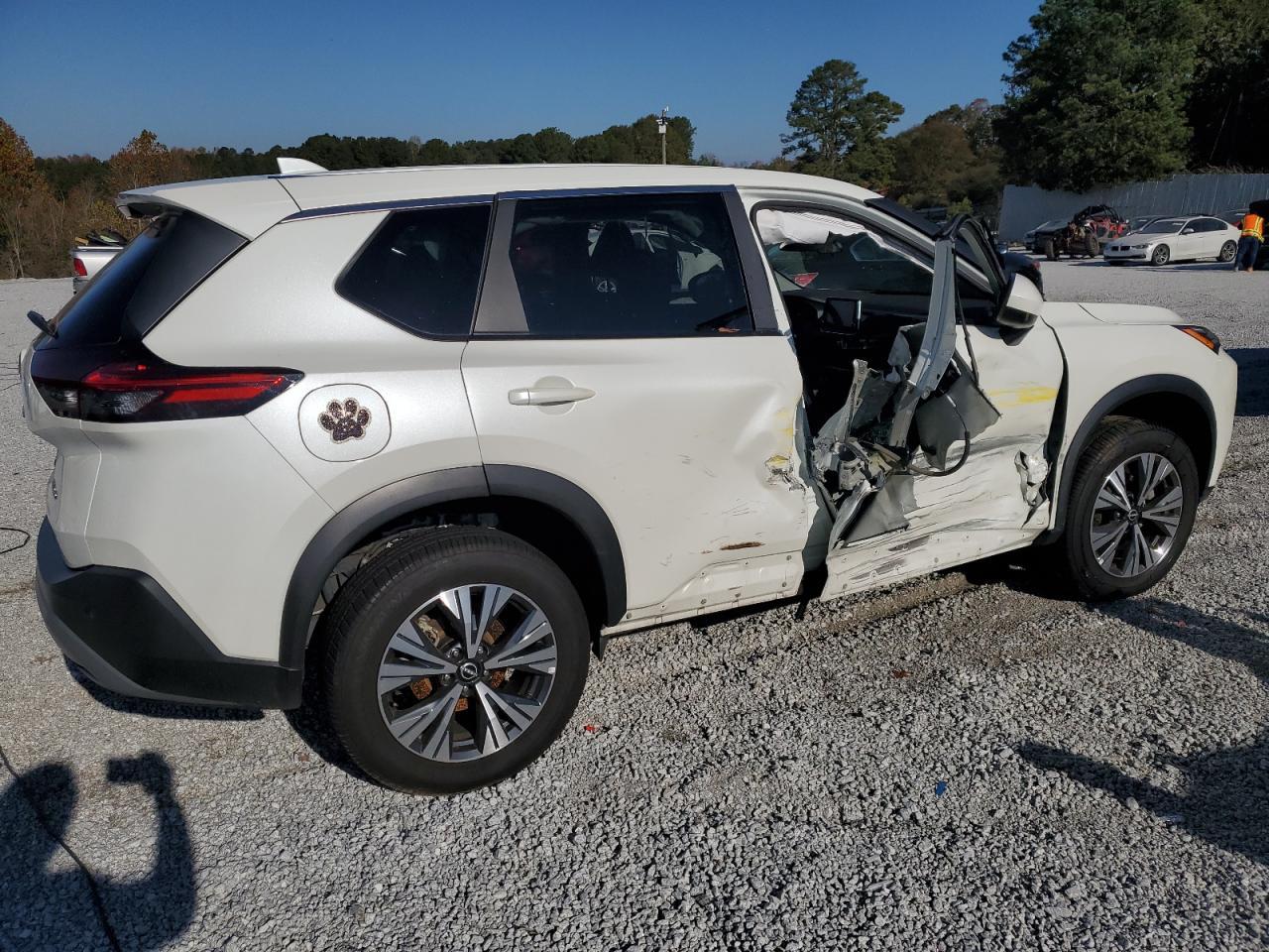 2023 Nissan Rogue Sv - Фото 3