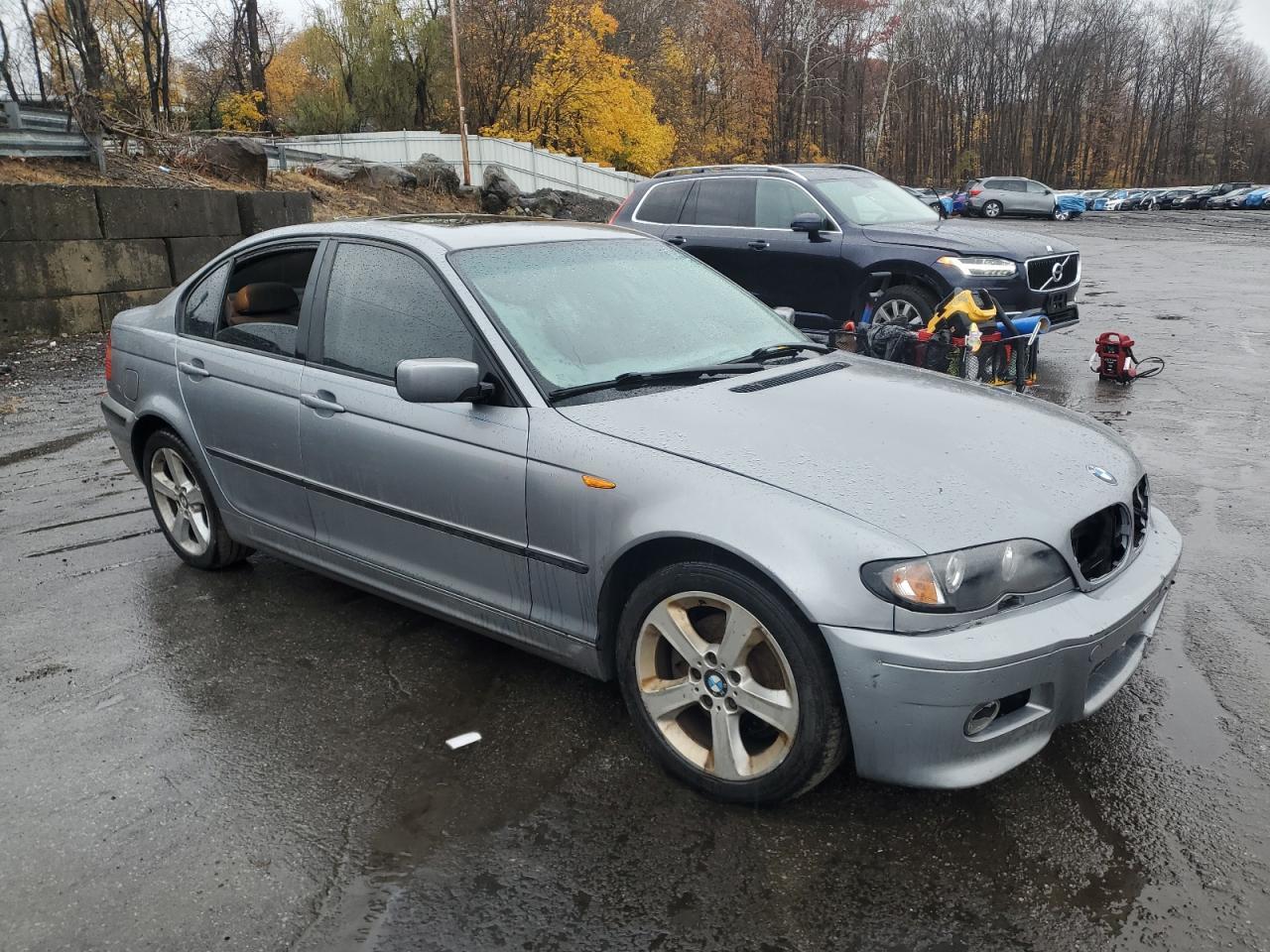 2004 BMW 325 Xi - Image 4