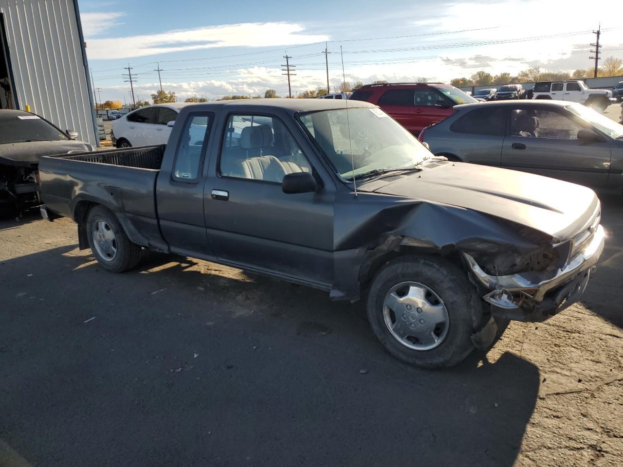 1992 Toyota Pickup 1/2 Ton Extra Long Wheelbase Dlx - Image 4