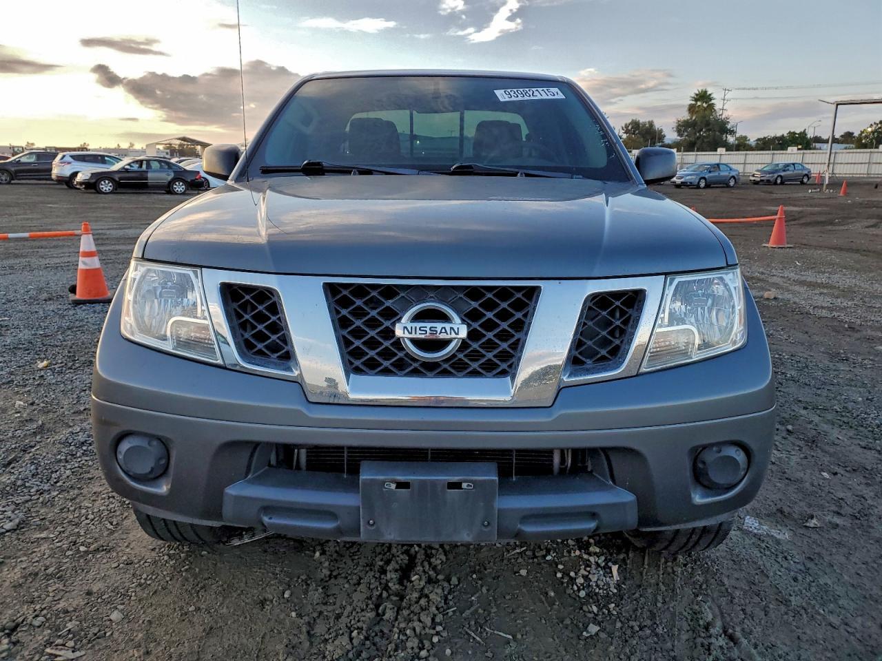 2019 Nissan Frontier S - Фото 5
