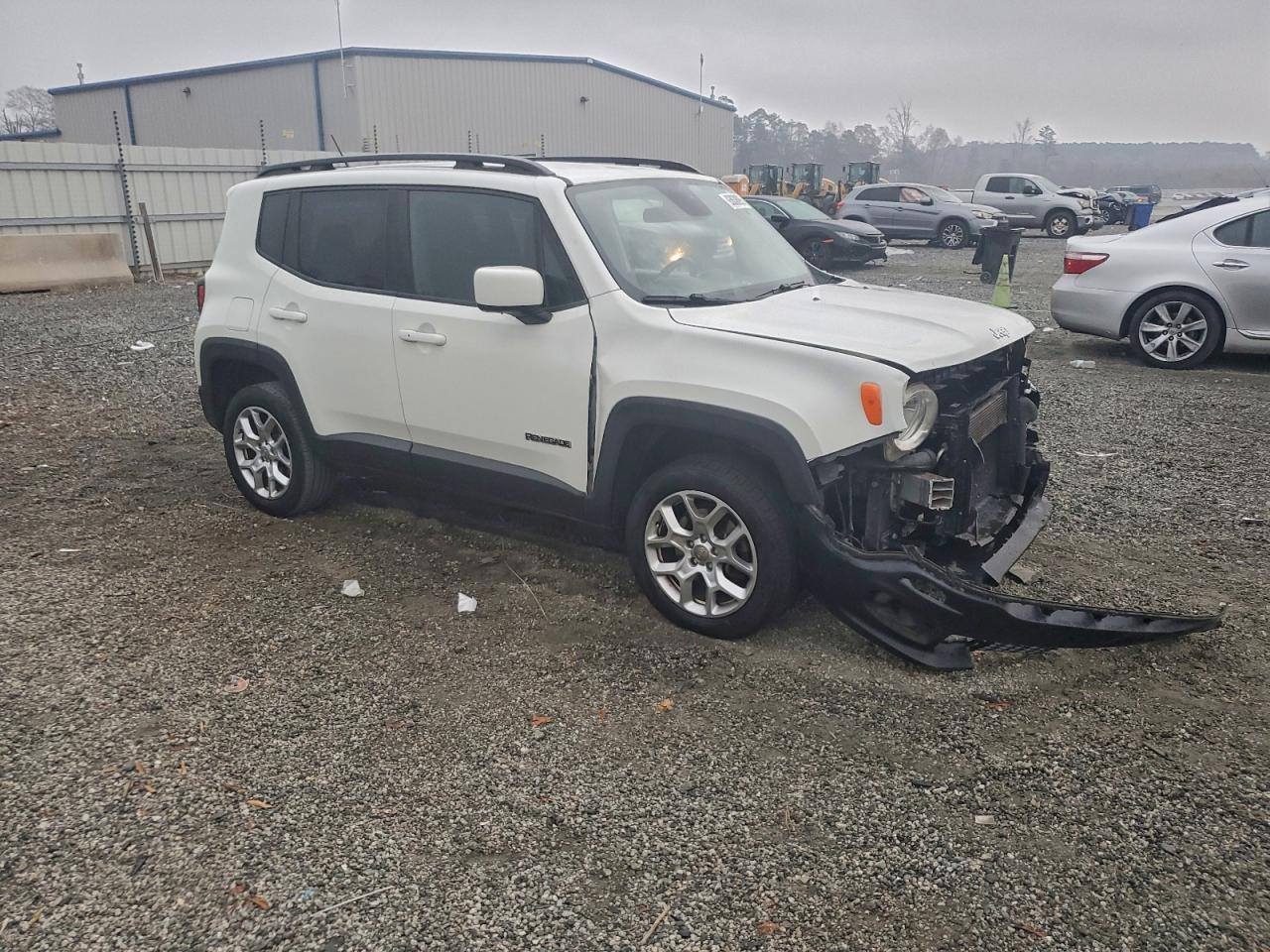 2017 Jeep Renegade Latitude - Фото 4