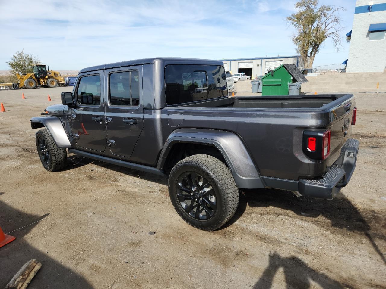 2025 Jeep Gladiator Sport - Фото 2